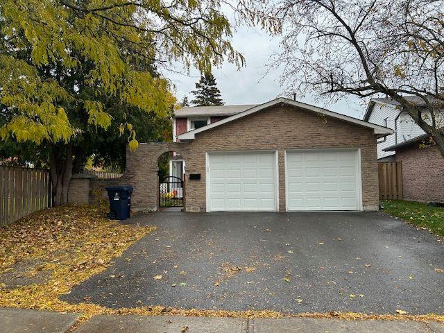For Lease 31 Wellpark Boulevard Unit# Main & 2nd Floors, Toronto, Ontario