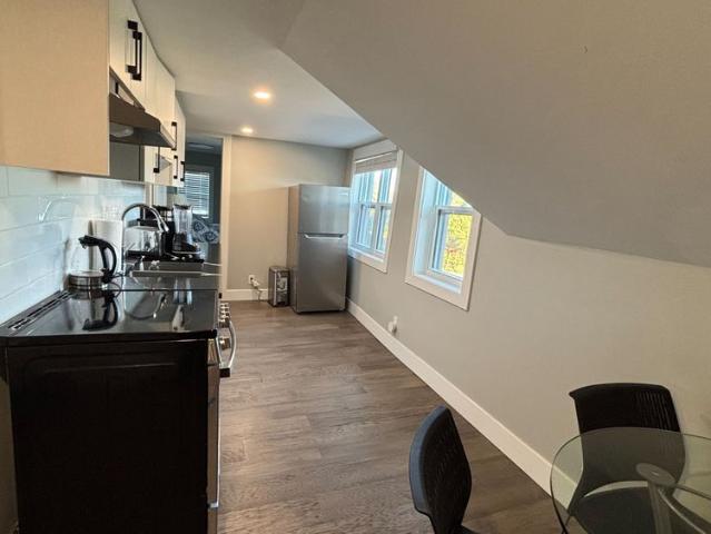 For Lease 325 George Street Unit# 1, Central Elgin, Ontario