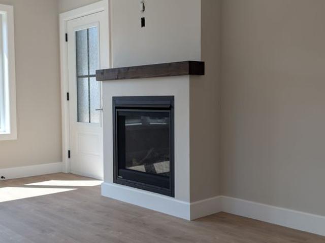 For Lease 329 Arthur Street, Wellington North, Ontario