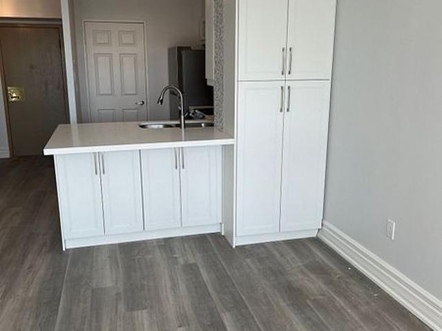 For Lease 3231 Eglinton Avenue Unit# 701B, Toronto, Ontario