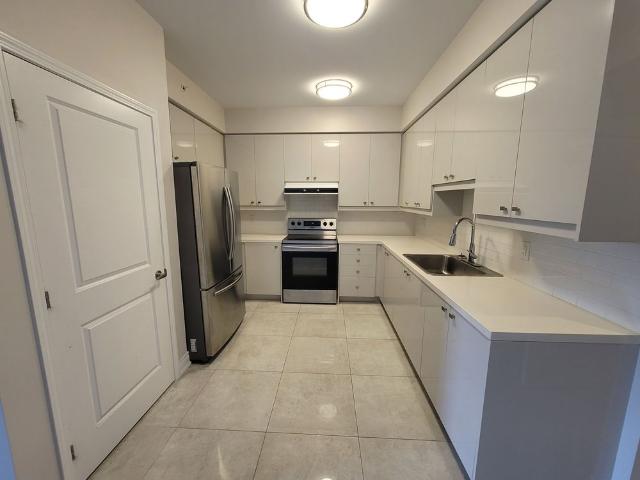 For Lease 32 Wellington Street Unit# 308, Aurora, Ontario