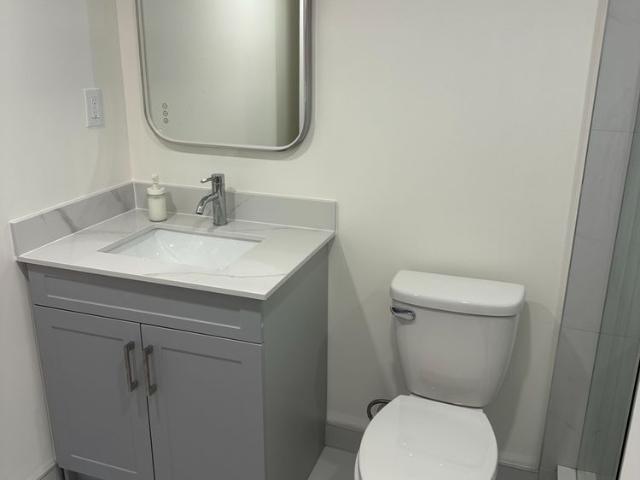 For Lease 32 Valleo Street Unit# Basement, Georgina, Ontario