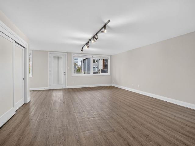 For Lease 336 Tweedsmuir Avenue Unit# 3, Westboro Hampton Park, Ontario