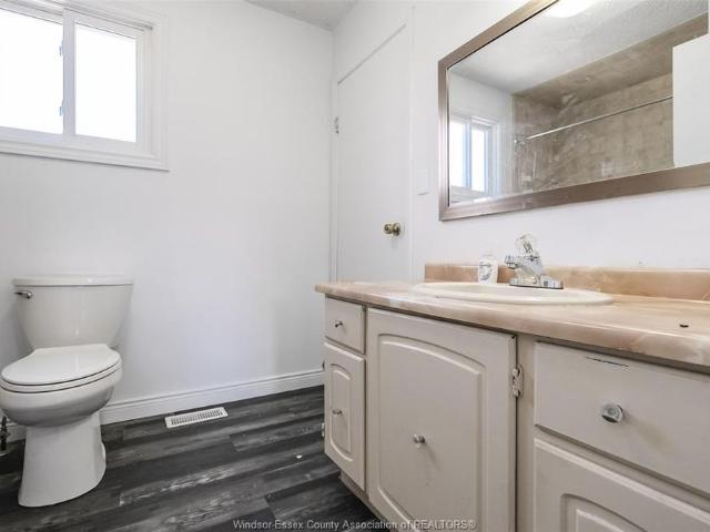 For Lease 3309 AURORA Drive, Windsor, Ontario
