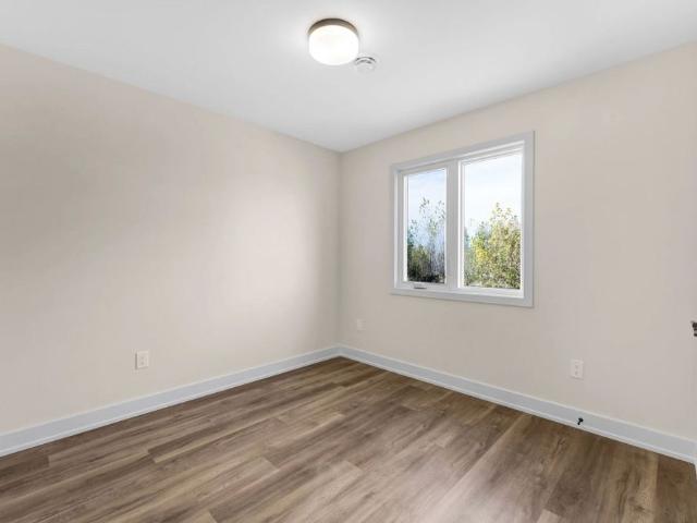 For Lease 333 Belfort Street Unit# 302, Russell, Ontario