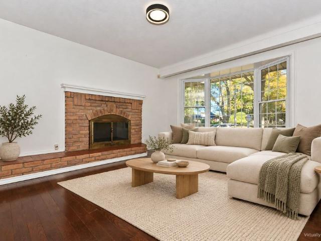 For Lease 33 CRESCENTWOOD Drive Unit# Main, St. Catharines, Ontario