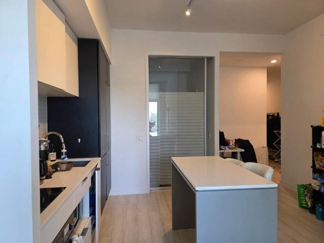 For Lease 33 Helendale Avenue Unit# 421, Toronto, Ontario