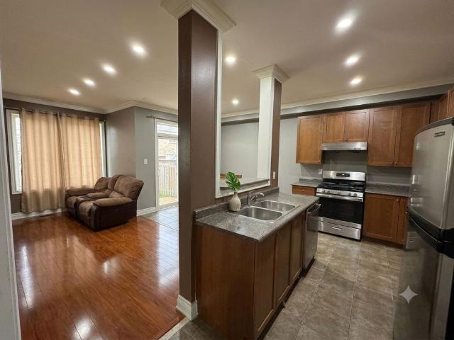 For Lease 33 Nomad Crescent Unit# Upper, Brampton, Ontario