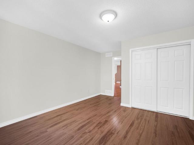 For Lease 33 Norgold Crescent, Kanata, Ontario
