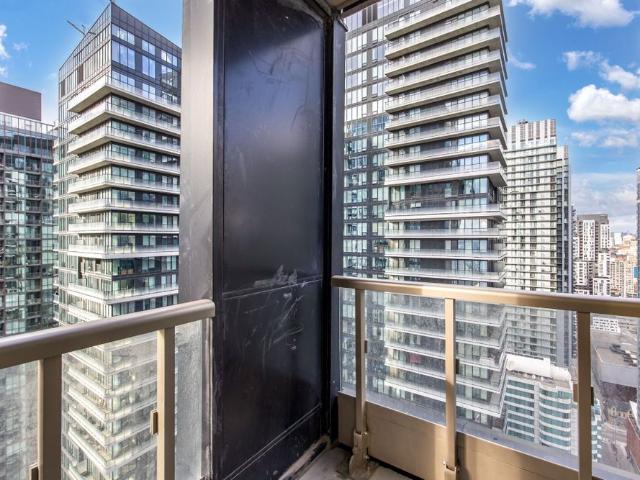For Lease 35 Mercer Street Unit# 3412, Toronto, Ontario