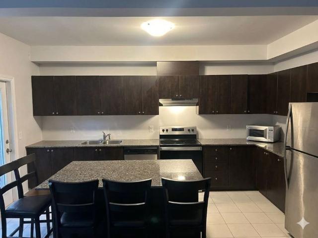 For Lease 35 Middleton Street, Southgate, Ontario