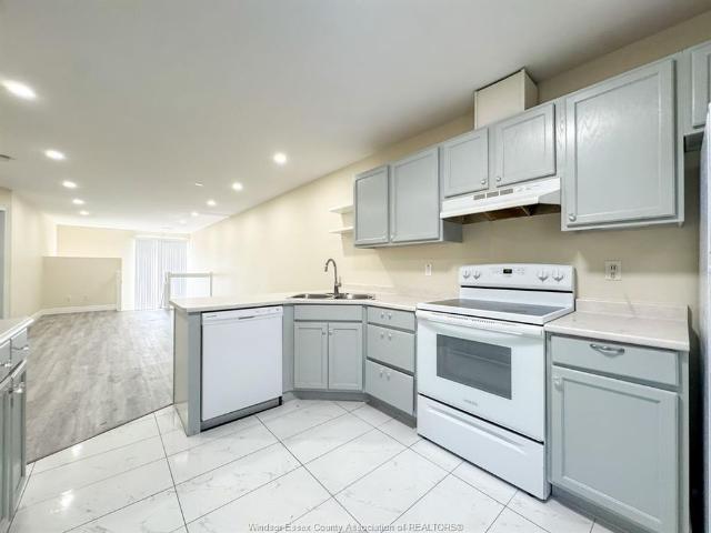 For Lease 3680 HOLBURN, Windsor, Ontario