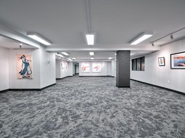 For Lease 360 Bloor Street Unit# 904, Toronto, Ontario