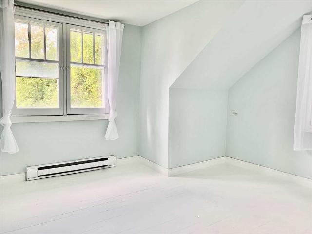 For Lease 36 Metropolitan Crescent, Georgina, Ontario