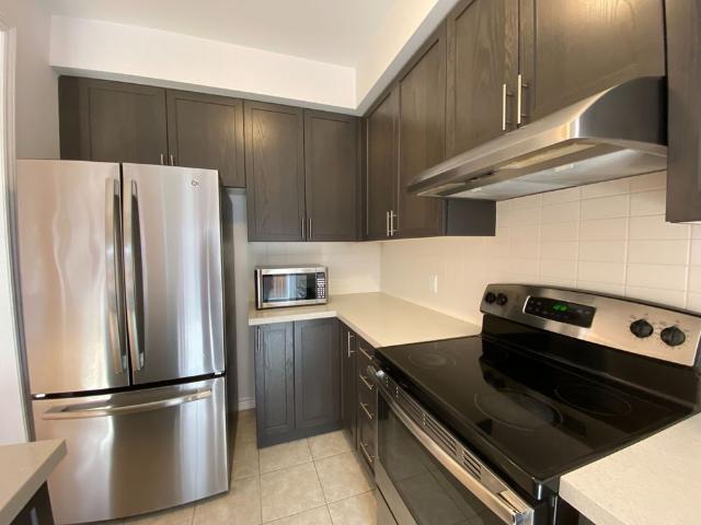 For Lease 374 Wheat Boom Drive, Oakville, Ontario