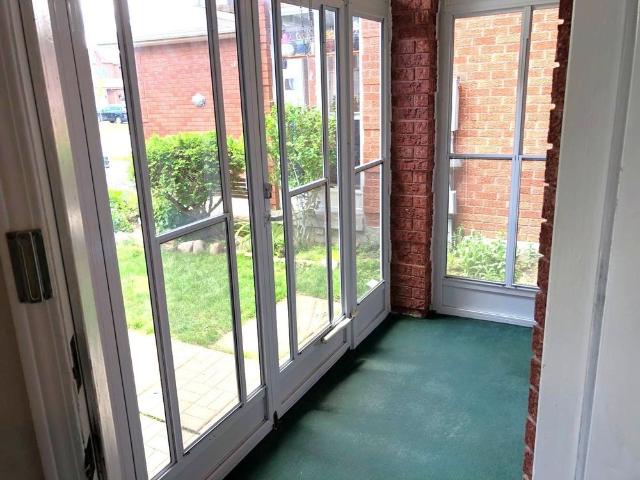 For Lease 375 Pickering Crescent, Newmarket, Ontario