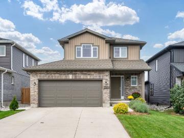 For Lease 377 Beech Street, Lucan Biddulph, Ontario