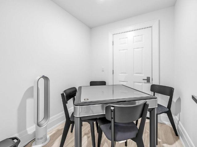 For Lease 370 Hillsdale Avenue, Toronto, Ontario