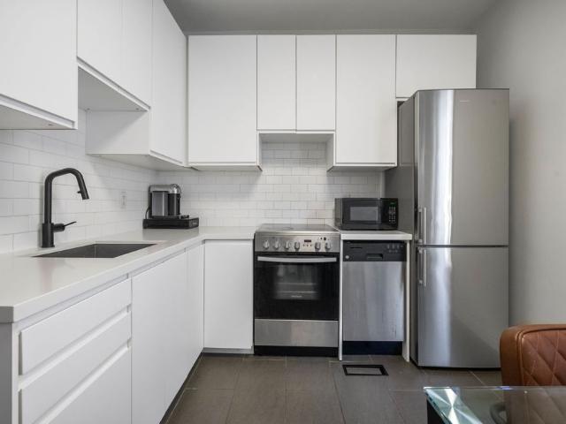 For Lease 371 Howland Avenue Unit# Main, Toronto, Ontario