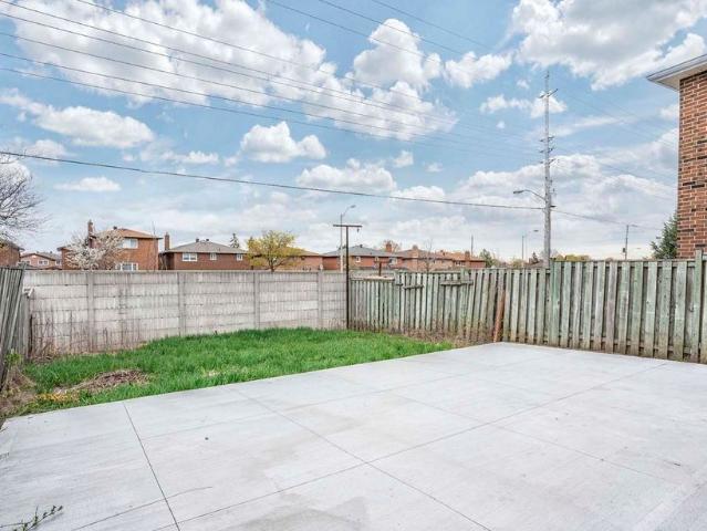 For Lease 37 Loire Court Unit# upper, Toronto, Ontario