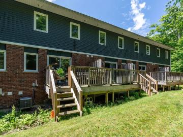 For Lease 37 Silver Street Unit# 16, Huntsville, Ontario