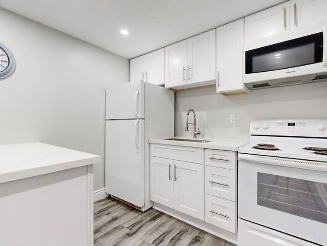 For Lease 380 Vancouver Crescent, Oshawa, Ontario