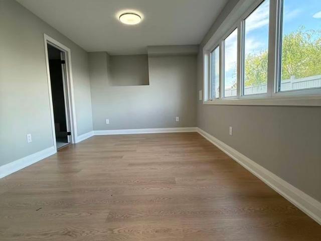 For Lease 382 Boundary Boulevard, Whitchurch Stouffville, Ontario