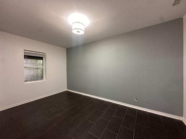 For Lease 38 Kensington Place Unit# 207, Toronto, Ontario