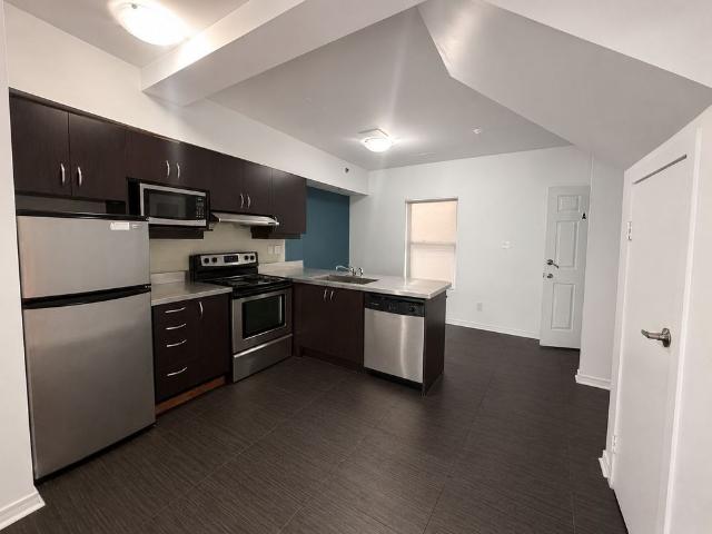 For Lease 38 Kensington Place Unit# 204, Toronto, Ontario