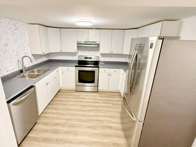 For Lease 38 Shaina Court Unit# Lower Level, Barrie, Ontario