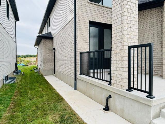 For Lease 3944 CAMPBELL Street Unit# Lower Unit, London South, Ontario