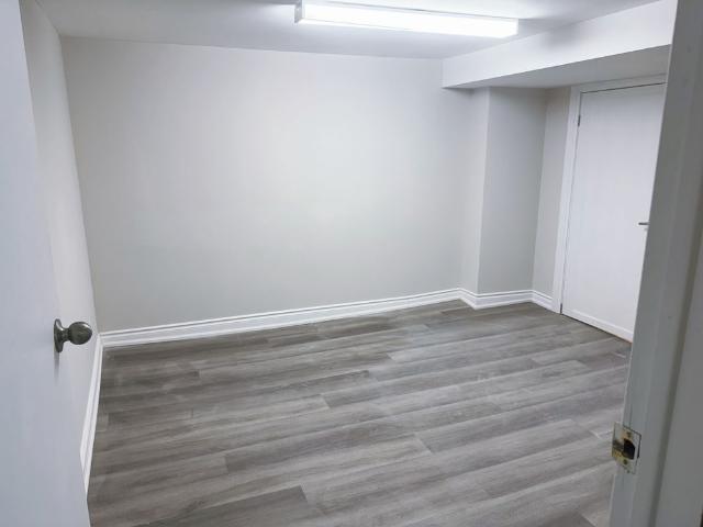 For Lease 390 Roehampton Avenue Unit# Basement, Toronto, Ontario