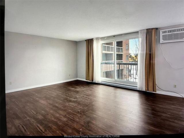 For Lease 3936 WYANDOTTE Unit# 211, Windsor, Ontario