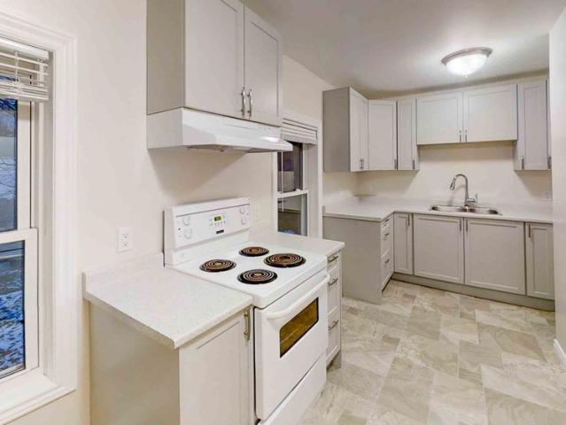 For Lease 39 Main St Street Unit# B, Grey Highlands, Ontario