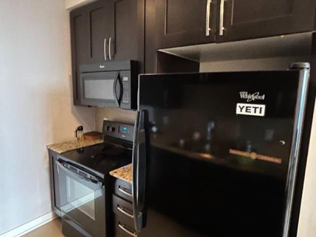 For Lease 4070 Confederation Parkway Unit# 4005, Mississauga, Ontario