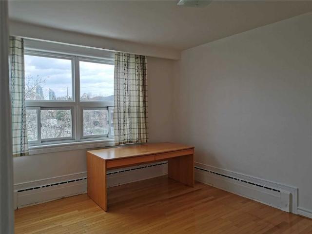 For Lease 407 Royal York Road Unit# Upper, Toronto, Ontario