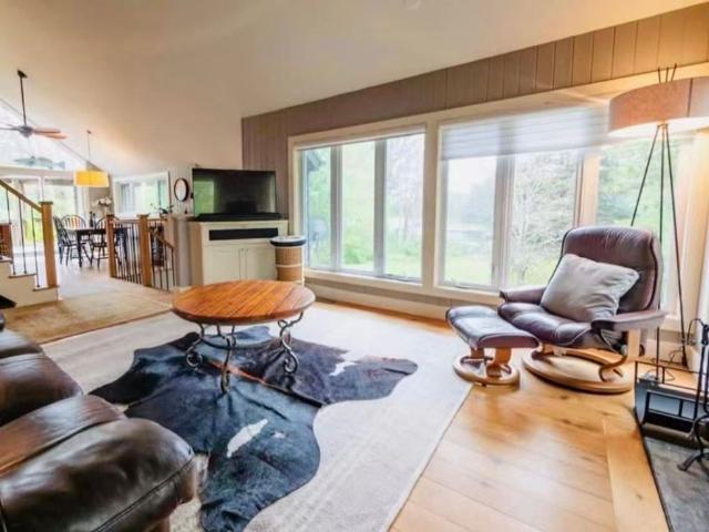 For Lease 400 Lakeview Drive, Georgian Bay, Ontario