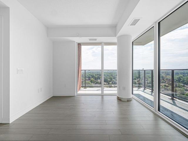 For Lease 4010 Eglinton Avenue Unit# 1515, Toronto, Ontario
