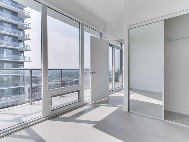 For Lease 4010 Eglinton Avenue Unit# 1819, Toronto, Ontario