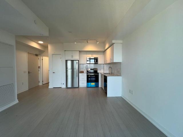 For Lease 4010 Eglinton Avenue Unit# 2003, Toronto, Ontario