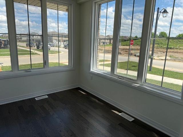 For Lease 40 Turnbull Drive, Brantford, Ontario