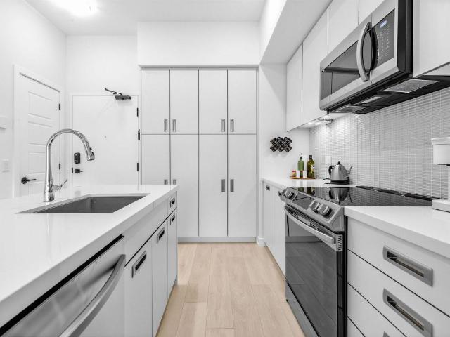 For Lease 415 Sea Ray Avenue Unit# 101, Innisfil, Ontario