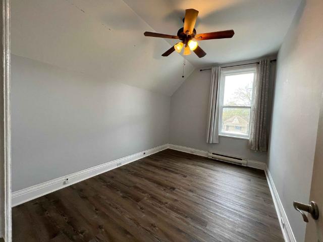 For Lease 416 Oxford Street Unit# Upper Unit, London East, Ontario