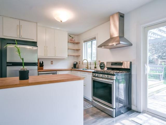 For Lease 416 Sunnidale Road, Barrie, Ontario