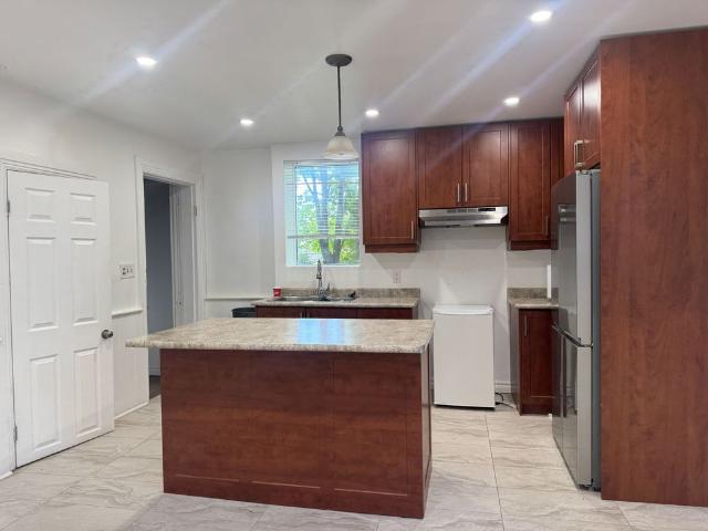 For Lease 418 Dominion Avenue, Midland, Ontario