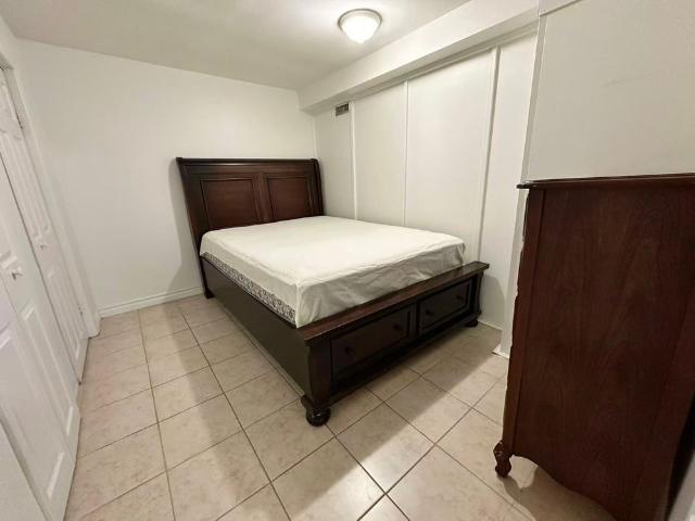 For Lease 4125 Bishopstoke Lane Unit# Lower, Mississauga, Ontario