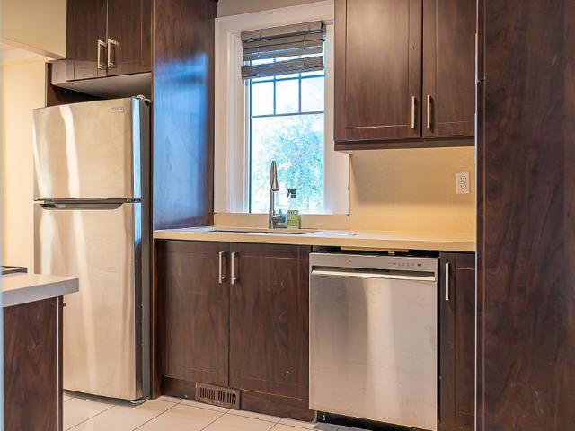 For Lease 41 Paradise Road, Hamilton, Ontario