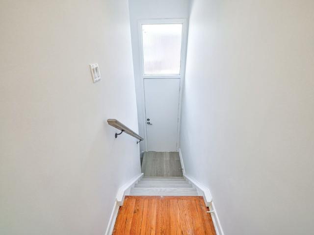 For Lease 4395 Longmoor Drive Unit# Upper, Burlington, Ontario