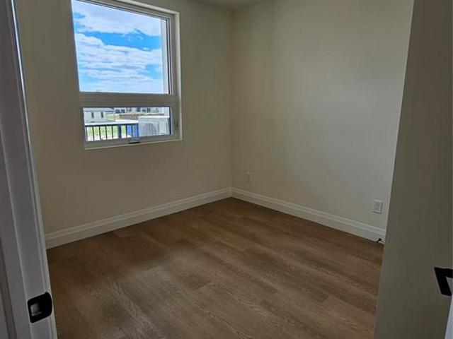 For Lease 4300 LAURIER Parkway Unit# 183, LaSalle, Ontario