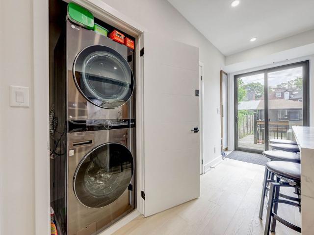 For Lease 431 Roxton Road Unit# Ensuite 2, Toronto, Ontario